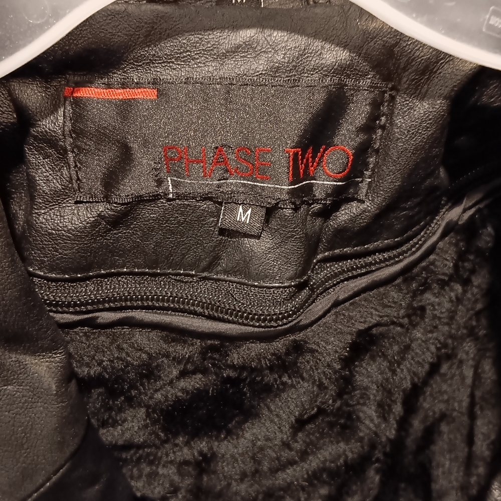 Phase two leather trench coat fully lined and body lined with removable faux fur - Picture 2 of 6